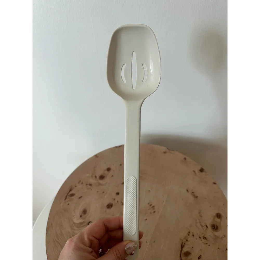 Vintage A-Bee Syndicate Stewart Mosberg Melamine Slotted Spoon Cream Made in USA